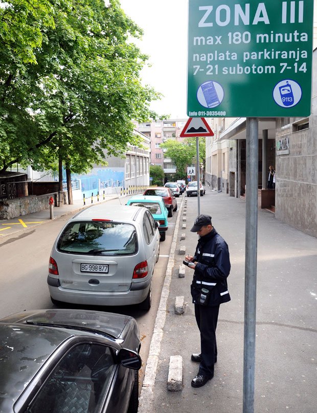 Паркинг- сензори и на - Дорћолу!